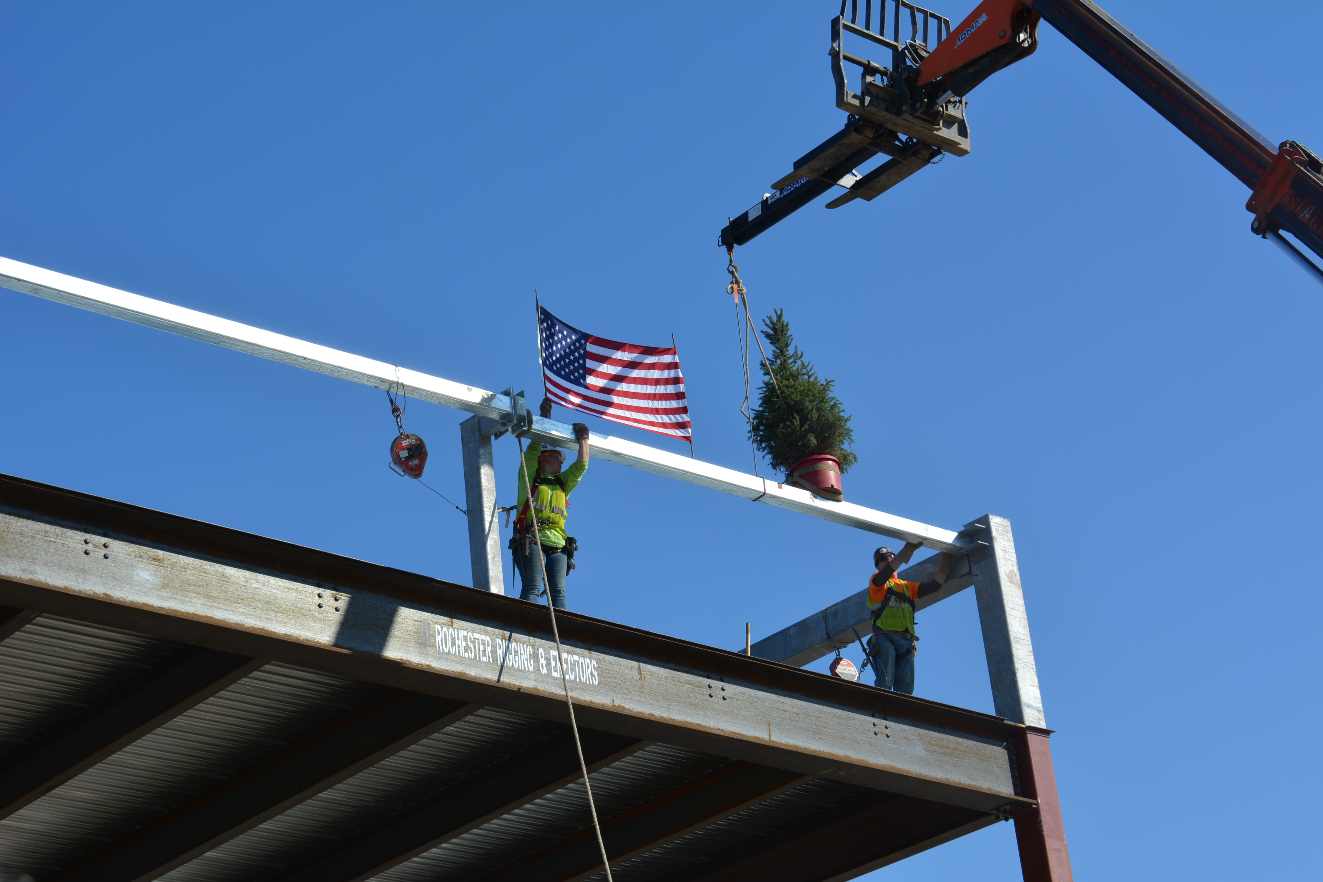 Tioga Downs marks expansion progress with one steel beam