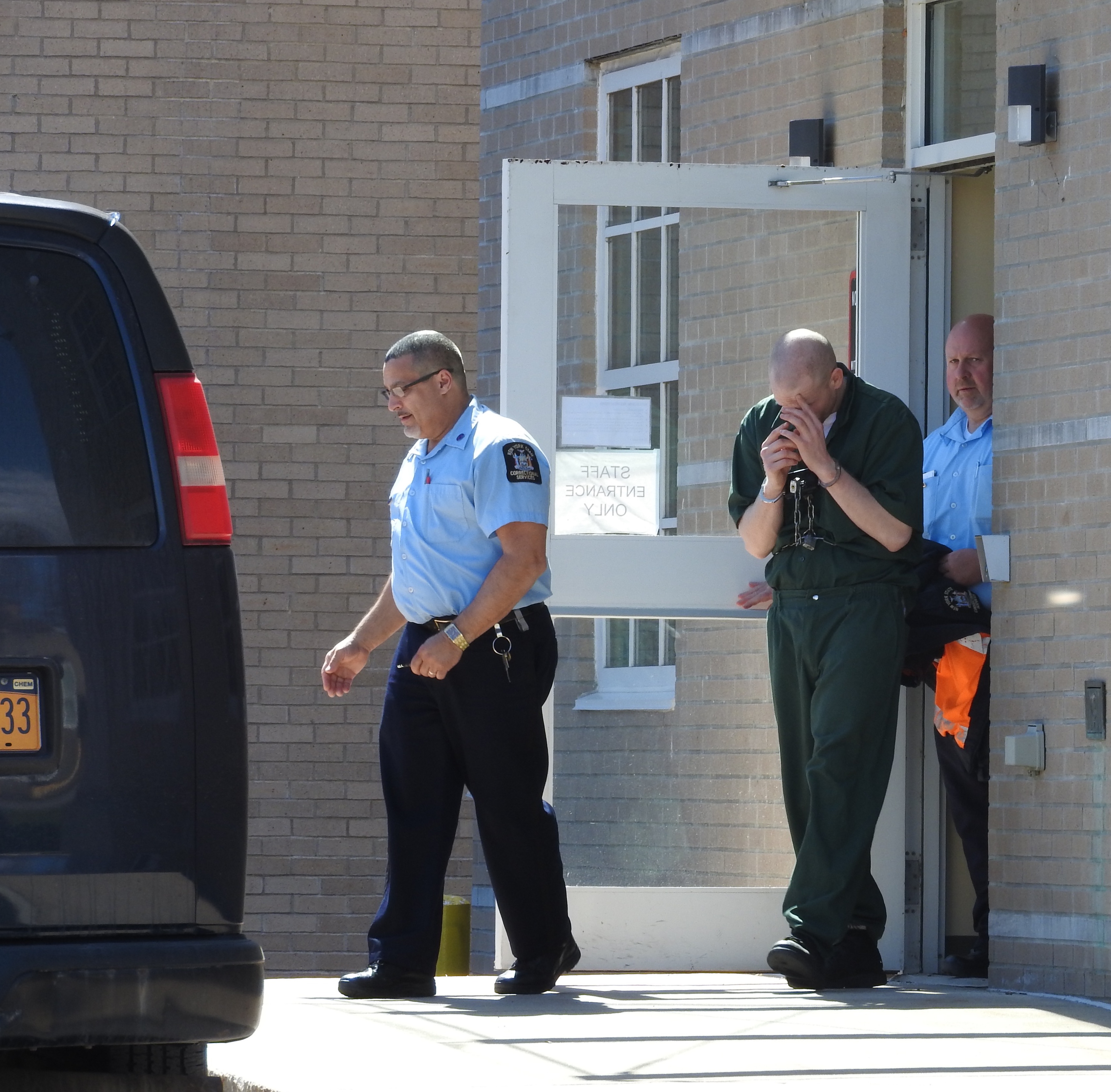 Testimony surrounding inmate stalls the Calvin Harris Trial