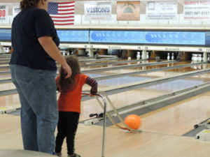 Free Black Friday bowling hosted by local veterans groups