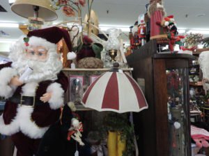 Holiday Showcase kicks off the holiday season in downtown Owego!