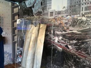 Rolling Museum pays homage to lives lost on 9-11