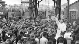 D-Day Chaplain celebrates Mass