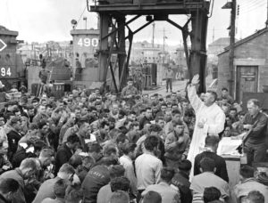 D-Day Chaplain celebrates Mass