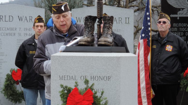 Christmas Wreaths honor veterans