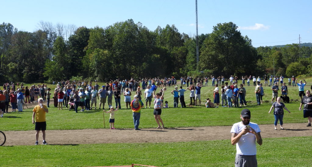 Over 1,000 gather to ‘Stand for Peace’ in Owego