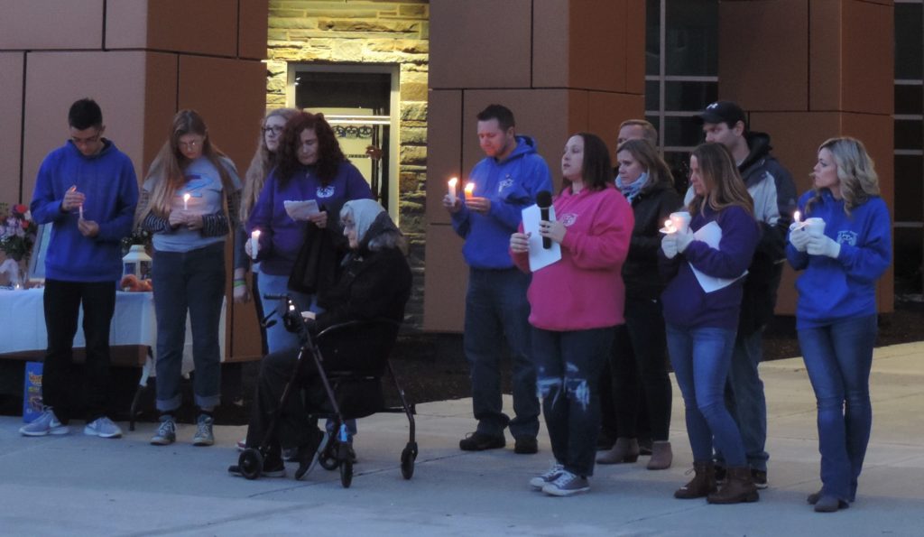 Community mourns Allen siblings at vigil 