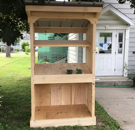 Harvest Share tables are a great way to share your garden bounty