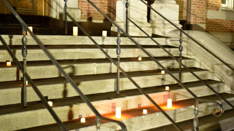 Vigil held to honor Justice Ruth Bader Ginsburg's passing