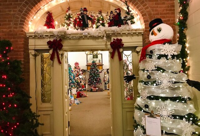 Owego’s FFA Chapter participates in this year’s O Tannenbaum fundraiser at the museum