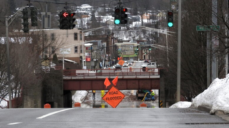 Christmas Day thaw causes flooding woes