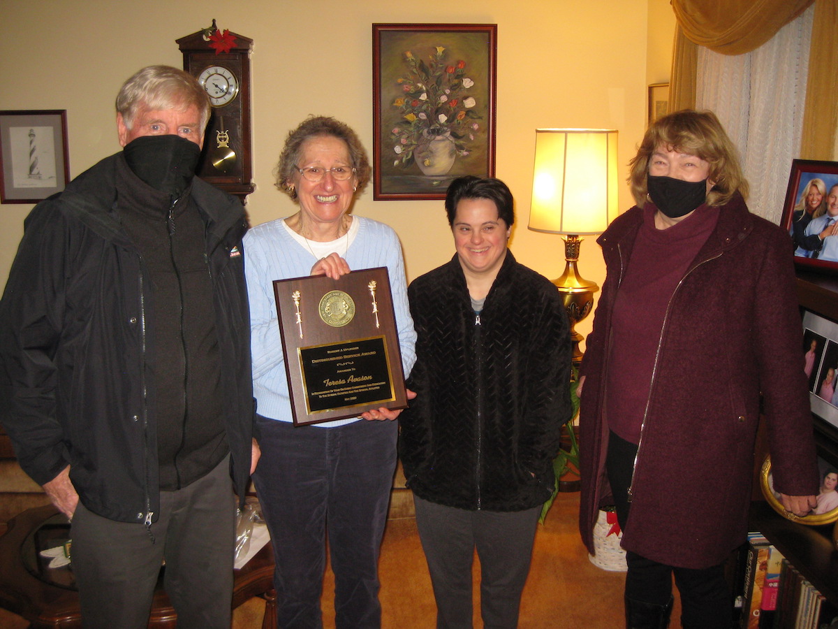 Teresa Aveson receives the Robert J. Uplinger Award