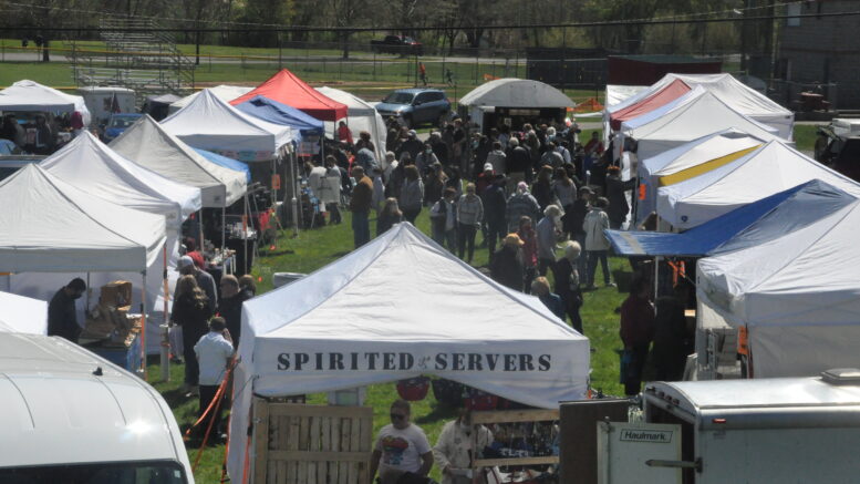 Creativity brings in the crowd at Arts4All