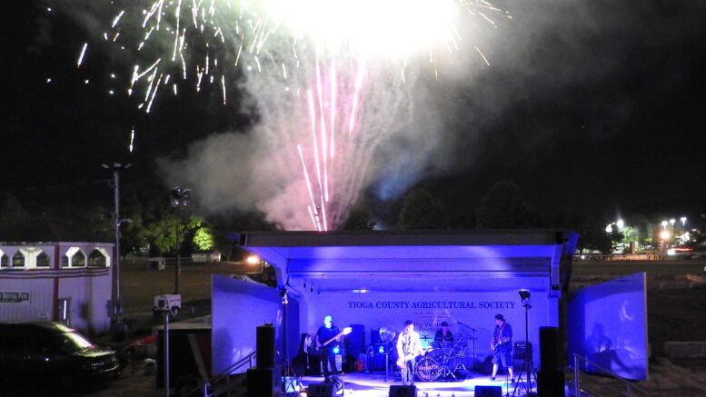 Music and fireworks at the fair