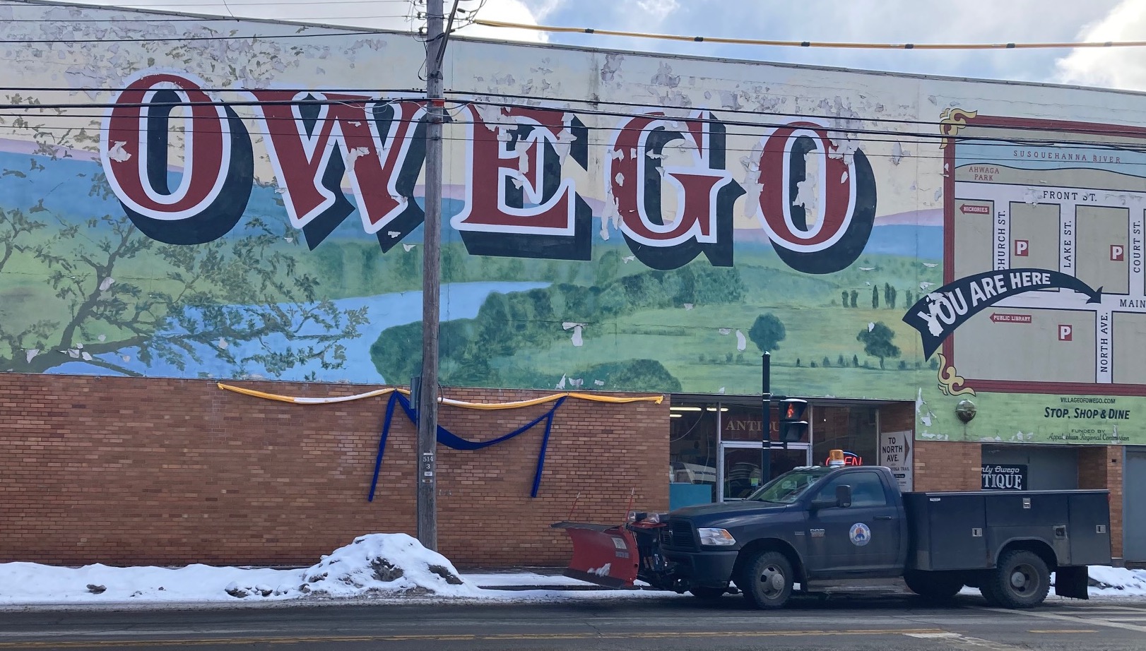 Local antique center carries a message of solidarity