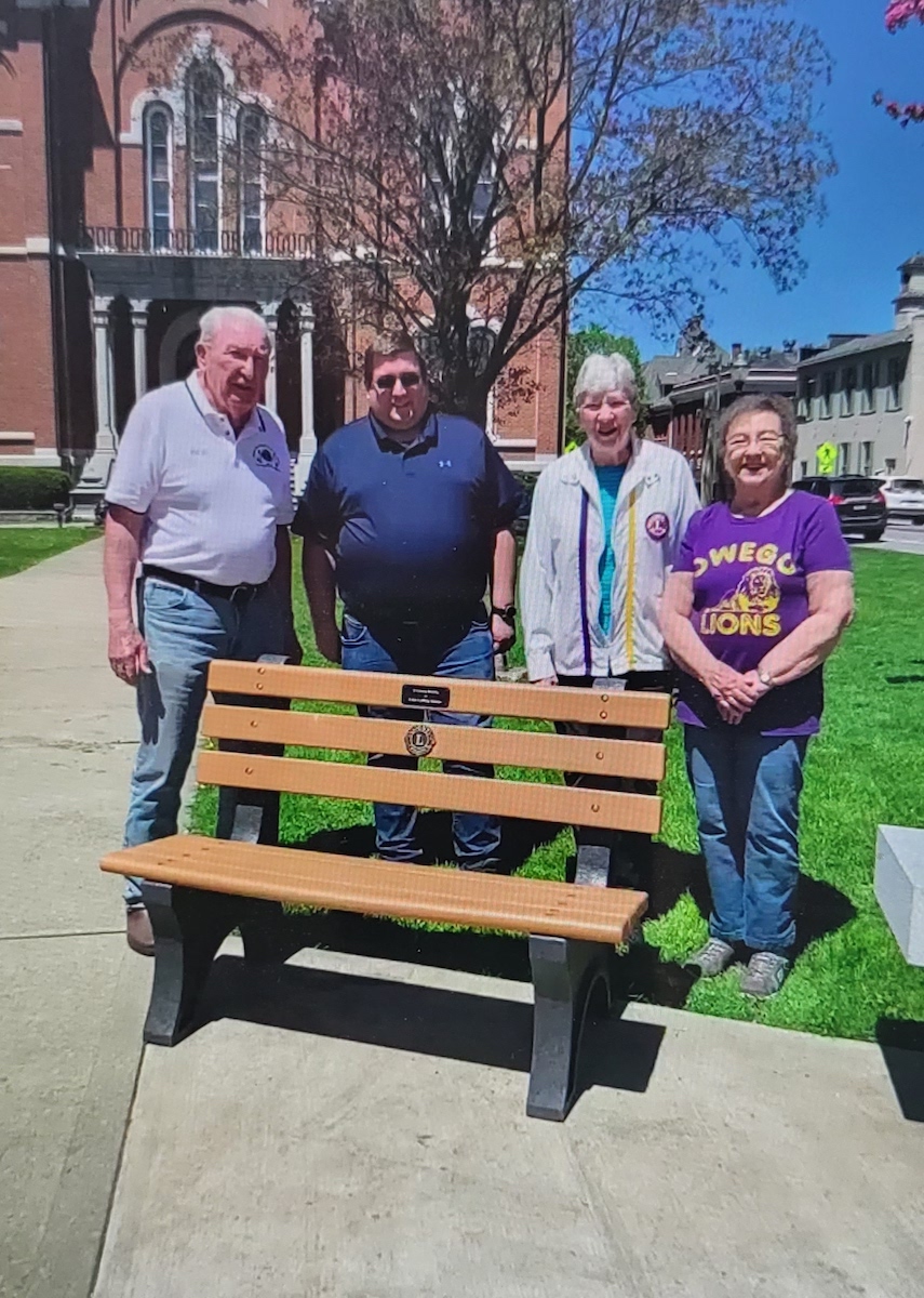 Photos: Lions Club presents three benches for deceased Club members