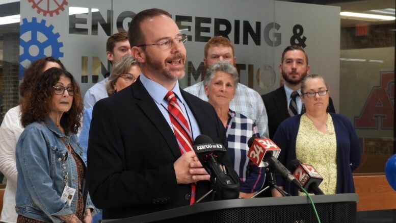Ribbon Cutting Ceremony held at OA Career Center
