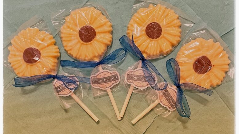 Fuddy Duddy’s Confectionery raises money for Ukraine relief