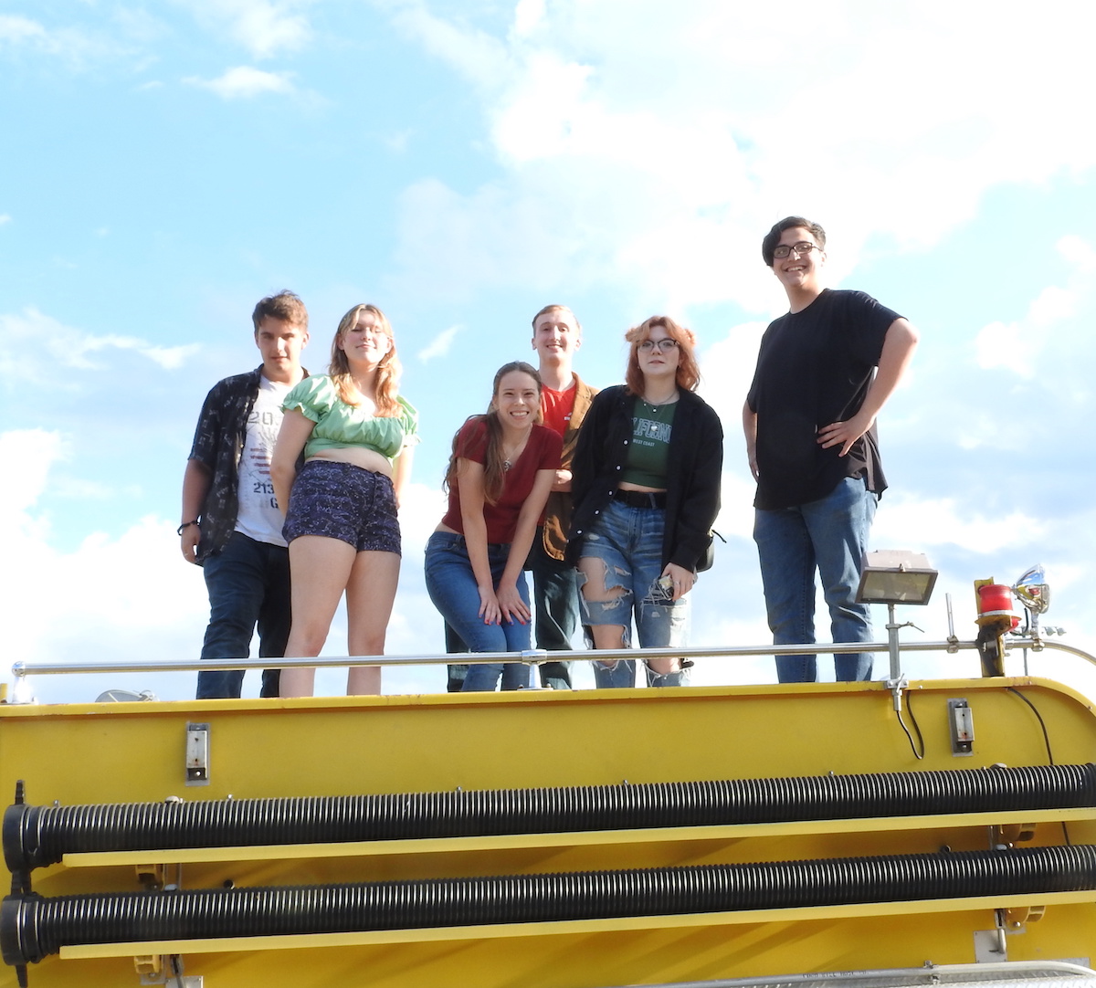 Senior Parade held Thursday; leads into Saturday's graduation for the Class of 2022