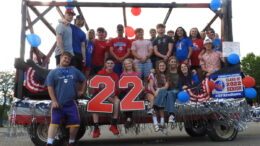 Senior Parade held Thursday; leads into Saturday's graduation for the Class of 2022