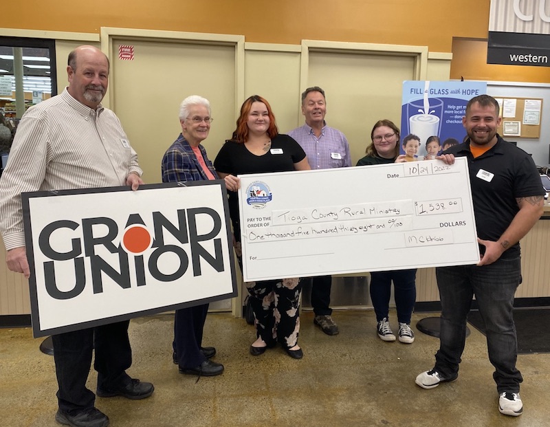 Grand Union raises nearly 25,000 to fight hunger in New York Owego