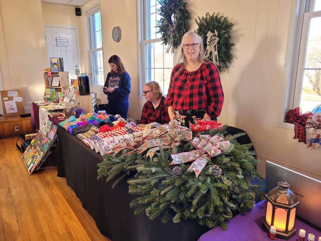 Small Business Saturday event held at Inspire S-VE Community and Fitness Center