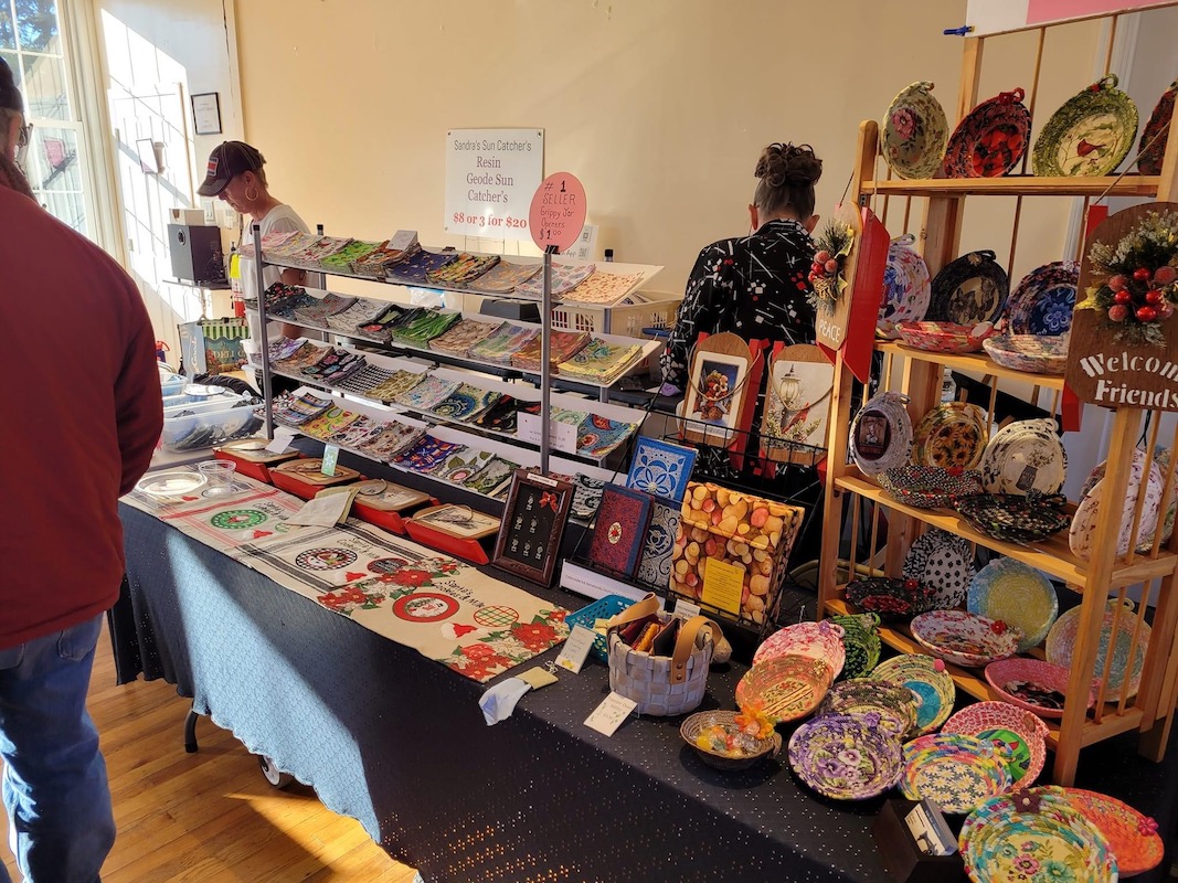 Small Business Saturday event held at Inspire S-VE Community and Fitness Center