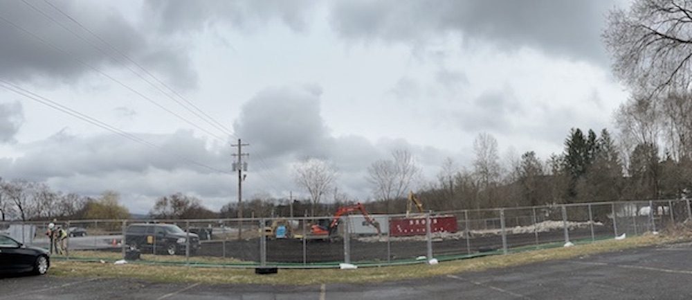 Dunkin' demolition quick; store to be built on higher ground