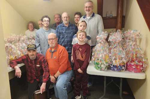 Masonic Lodge delivers Easter tradition to those in need