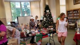 Sayre Public Library to Hold 10th Holiday Decoration Sale