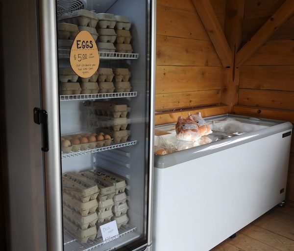 Take a drive to Golden Bee Acres Farm Market